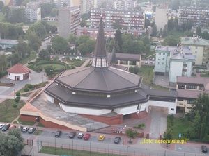 Zdjęcia naszego kościoła z "lotu ptaka"