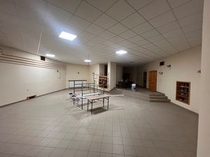 Bliskie zakończenie remontu salki Św. Jana Pawła II